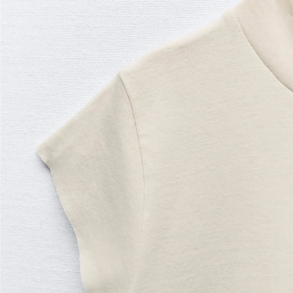 Zara Rib Cotton T-Shirt in Sand. Size XL - Picture 9 of 9